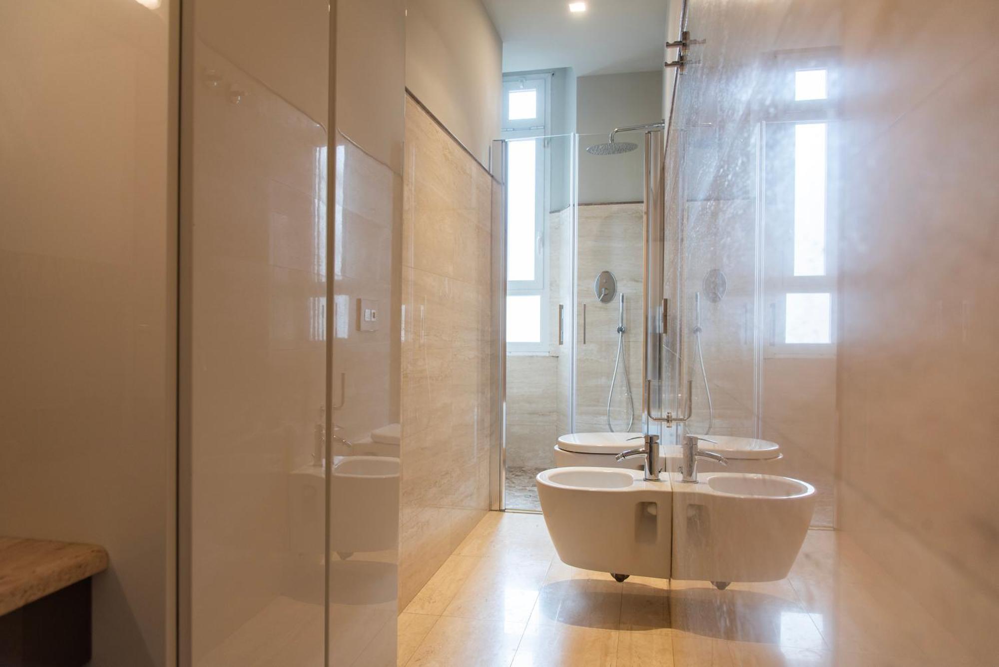 Youhosty - Chinatown Bright And Luxury Apartment Milão Exterior foto